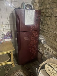 بخاخ ونضيفه كولش     200 قفل العامريه07812406556
