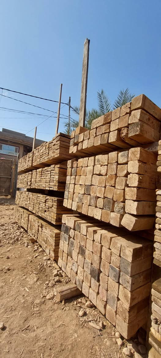 قالب خشب نضيف للبيع العدد 21 مكعب مكاني حله حي العسكري ***********
