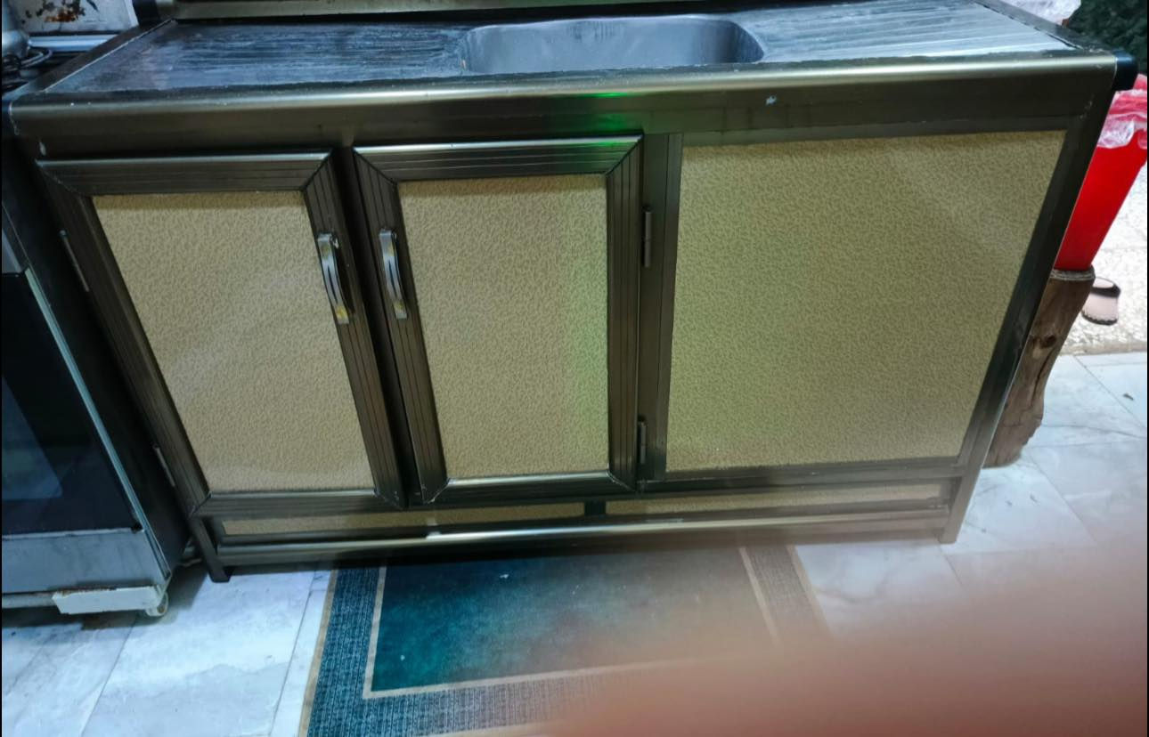 كاونتر المنيوم ٣ قطع … جداً نظيف من الداخل السعر 175 المكان الغزالية


**إذا كنت صاحب هذا الإعلان وتريد حذفه لأي سبب، رجاءا أرسل رسالة إلى الدعم الفني**