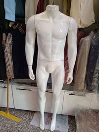 للبيع قطعتين. 07815905663