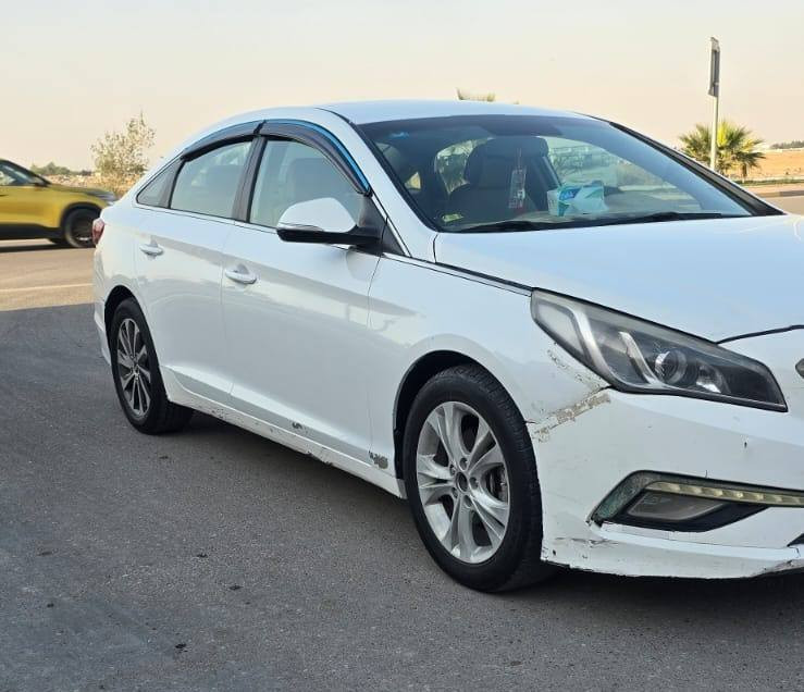 سلام عليكم
سوناته البيع 
موديل 2017 
وارد امريكي مكينه كير حدايده طخم تاير اي نقص مابيه 
مكفوله من ضربه والفتح وتبديل 
جاهز رقم نكليزي سنويه الغيه ((2031))
سعر ((108)) وبيه مجال قليل 
العنوان بصره ***********
***********
