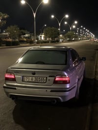 من رخصه الادمن سلام عليكم BMW E39 528i 1996 مواصفات كوشن جلد سلايت جام...