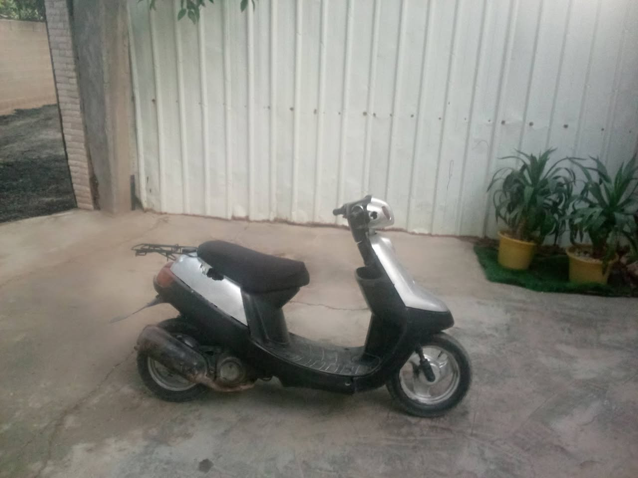 السلام عليكم دراجه للبيع شغاله نظيفه السعر 170وبيها مجال المكان كربلاء الحسينيه  ***********
