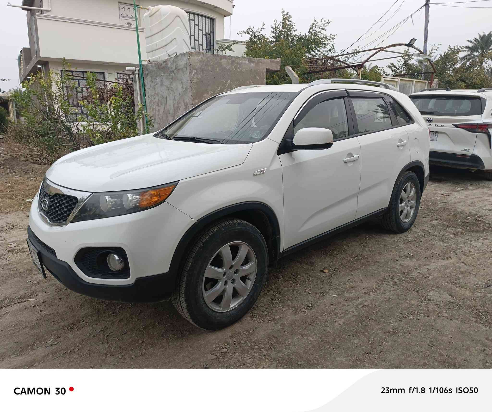 سورنتو ١٢خليجي مكفولة رقم بابل باسمي كير محرك مامفتوح تبريد تخم تاير رقم الماني السيارة جاهزة كل نقص مابيها بيع فقط مراوس مع سورنتو ١٥


**إذا كنت صاحب هذا الإعلان وتريد حذفه لأي سبب، رجاءا أرسل رسالة إلى الدعم الفني**