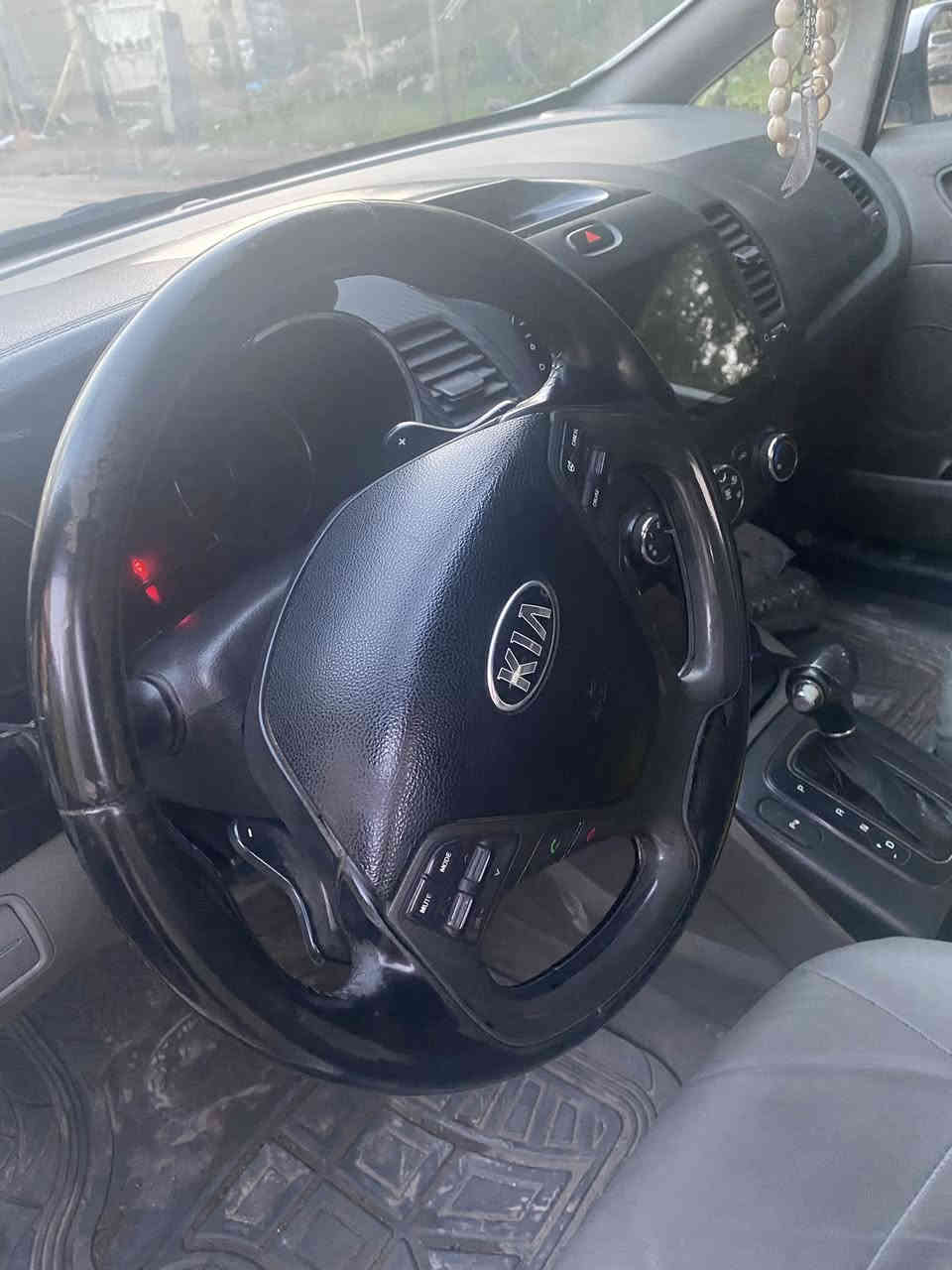 سيراتو 2014مكفولة كفالة عامة فول مواصفات عدة البصمة حتة بارد مابيهةالسعر128رقم الهاتف بي واتساب ***********سنوية صاقطة2019بسم شركة العبدلله محرك 1600
