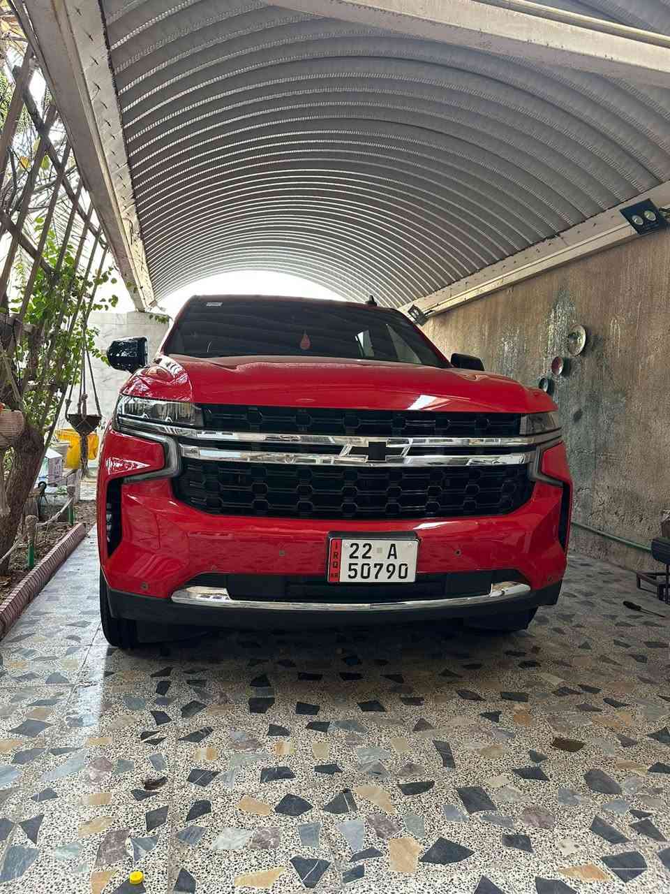 سلام عليكم تاهو مديل 2023 ماشيه 90كفاله من لحادث داخله سرقه كشرات فقط بيه بل داير لوره رشه سياره كلش جديده سعر 420وبيه مجال***********
