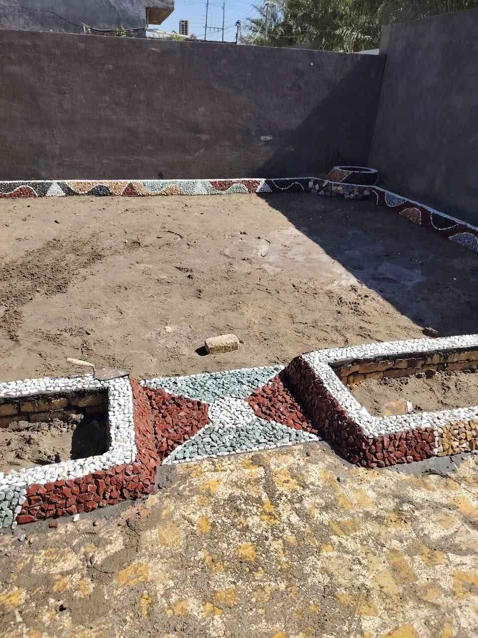 السلام عليكم انواع الديكورات الحدايق نافورات وشلال انسب الأسعار ***********
