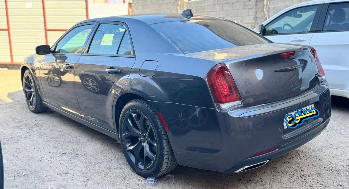 كرايسلر 300S موديل 2021
محرك 3.6 وارد أمريكي 🇺🇸
حادث جاملغ أمامي فقط
الفره مال الجاملغ مصبوغة من امريكا
حدادية صدر جديد
بدون شواصي نهائياً 👍
صور الحادث بالمنشور هي والسونار
ماشية 74 ألف ميل
بانوراما
فول مواصفات عدا الرادار
السيارة نظيفة جداً والسعر 26,000 وبيه مجال
***********📞
