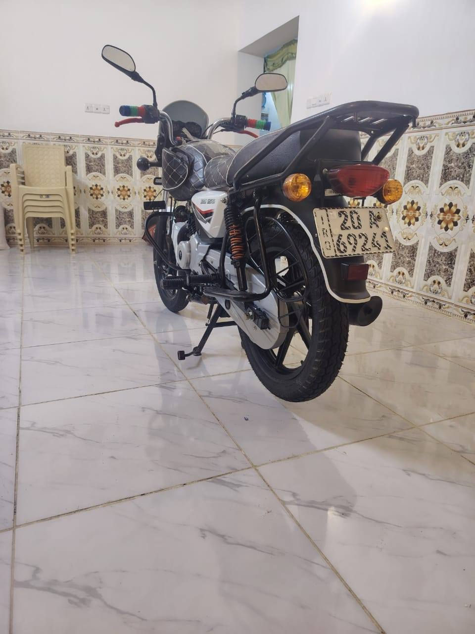 سلام عليكم البيع دراجة مديل 23 جديده مرقم كامل سعر 2 و400 تصال ***********
