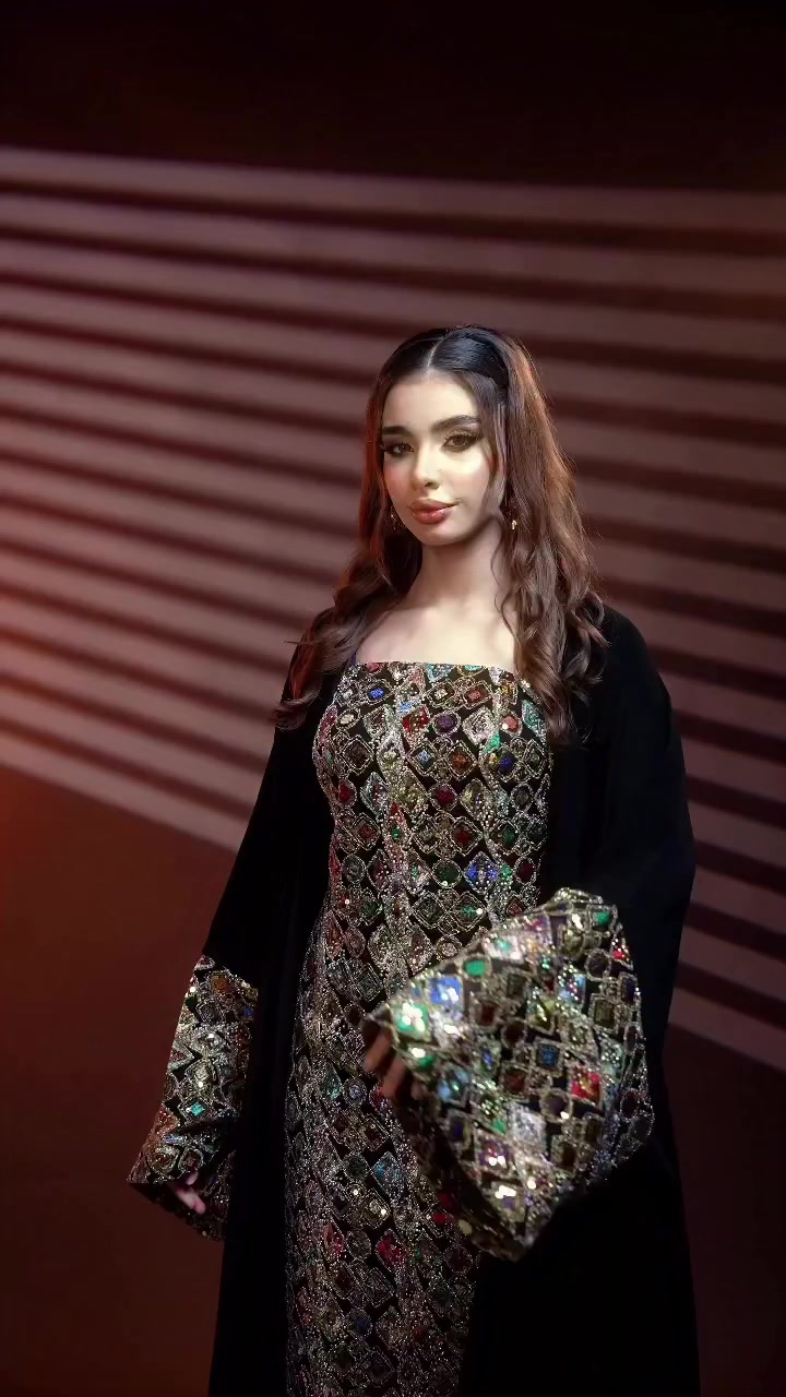 بنوتات ممكن نسويه هاينك للمحجبات  إطلالتنا اليوم مكملة بلمسة اكسسوار من  accessorie_abdulla ✨
💵 السعر: 75 الف دينار
📏 جميع المقاسات متوفره حتى الخاصه 
📦 التوصيل متوفر لكل المحافظات ب 5 الاف
📩 للحجز والاستفسار راسلونا خاص


**إذا كنت صاحب هذا الإعلان وتريد حذفه لأي سبب، رجاءا أرسل رسالة إلى الدعم الفني**