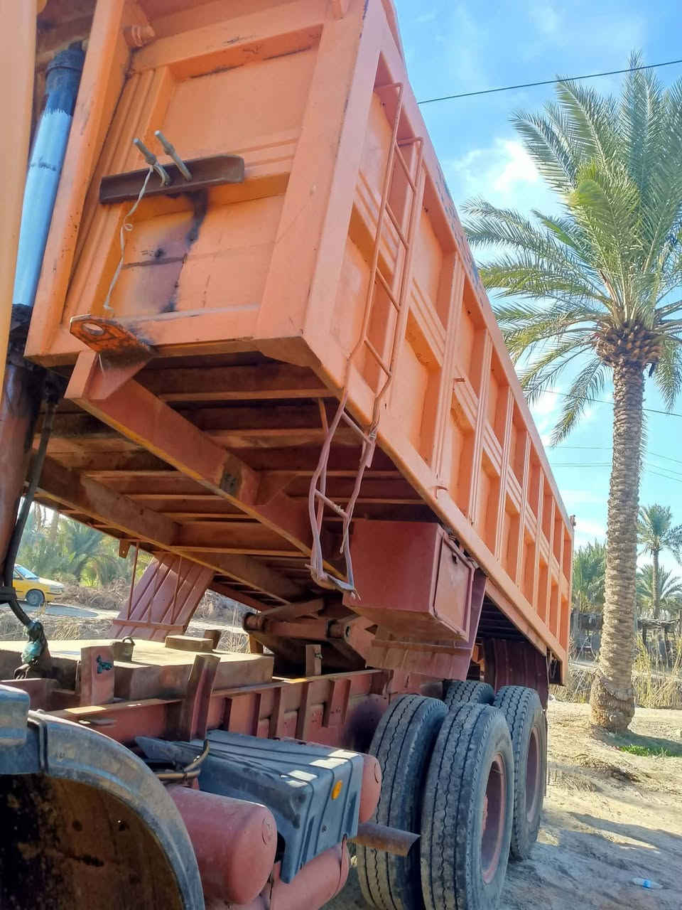 السلام عليكم للبيع البي 82 اثنه بلادي قلاب مجموعة جي اف مكينه ٢٨ محسن كير 111سياره مكفول جاهزه كبل للشغل للاستفسار الاتصال ***********
