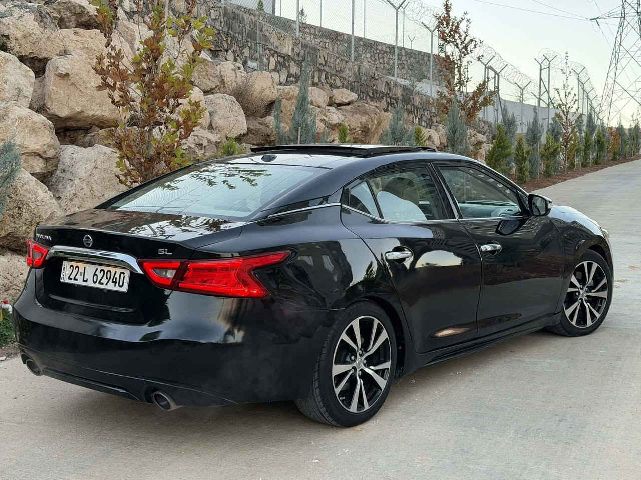 نيسان مكزيما موديل 2018
مواصفات SL
صبغ ٣ قطع ( جاملغ امامي + خلفي + باب )
ايرباك فقط سترين وبرده راجع شركة 
محرك سته سلندر 3500 تنفس طبيعي
كير ومحرك وكهربائيات وصدر نظافة 100‎%‎ 
سعر 120 ومجال 
للستفسار
 ***********
***********
خابر وتؤمر📱

مواصفات السيارة فول فول .. بانوراما .. داخل بيج .. كير توماتيك + عادي .. بصمة تشغيل .. بصمة ابواب .. تشغيل عن بعد .. شاشة جبيرة .. نظام خرائط .. كشنات حلد .. كشنات هيتر .. سترين هيتر .. كشنات كهرباء .. ثلاث مودات قياده .. لايتات ليد .. بك لايتات ليد .. ويل كب كروم بلاد .. كشافات اماميه .. تبريد قطعتين ثلج .. سماعات بوز .. رادار امامي وجامبي وخلفي .. 

فووول تحكمات سترين + كروز سرعه .. دبل USB .. 
السياره جاهزة وكلها ع وضع الشركة 
رقم سنويه هزة فحص جديد باسمي تحويل وكاله نفس اليوم
