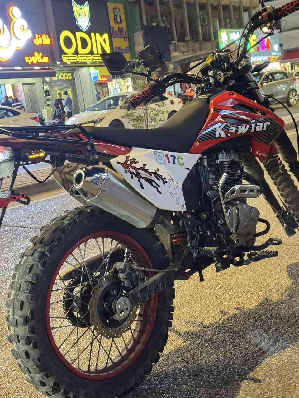 قفاز كواير مكينة ربع 250cc موديل 2025 دراجة اي نقص مابيها شلعه معدل سعرها مليون و150 مكاني الاعظمية 
للتواصل : *********** ♥️.

