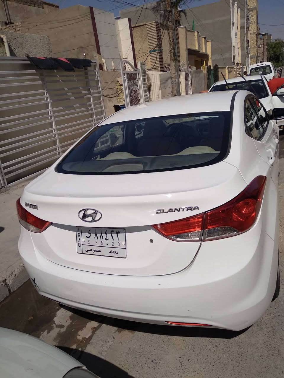 سياره للبيع النترا خليجي موديل ٢٠١٣بيها صبغ بابتين وجاملغ صفحه السائق بدون دواخل أحلى من الصور بغداد بأسمي السعر ١٠٥ بيها مجال بسيط الرقم ***********
