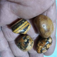 أحجار • جملة • ميسان