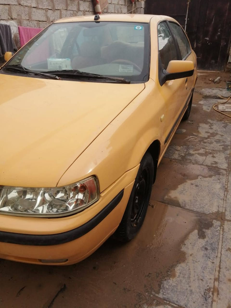 سلام عليكم من رخصت الدمن 
سمند موديل 10 رقم انكليزي تحويل ثاني يوم مكينه كير خير من لاتنقيص لاتبخير  السياره نضيفه حوله اوجاهزه مكاني الديوانية مركز  السعر 35 اوبيه مجال ***********
