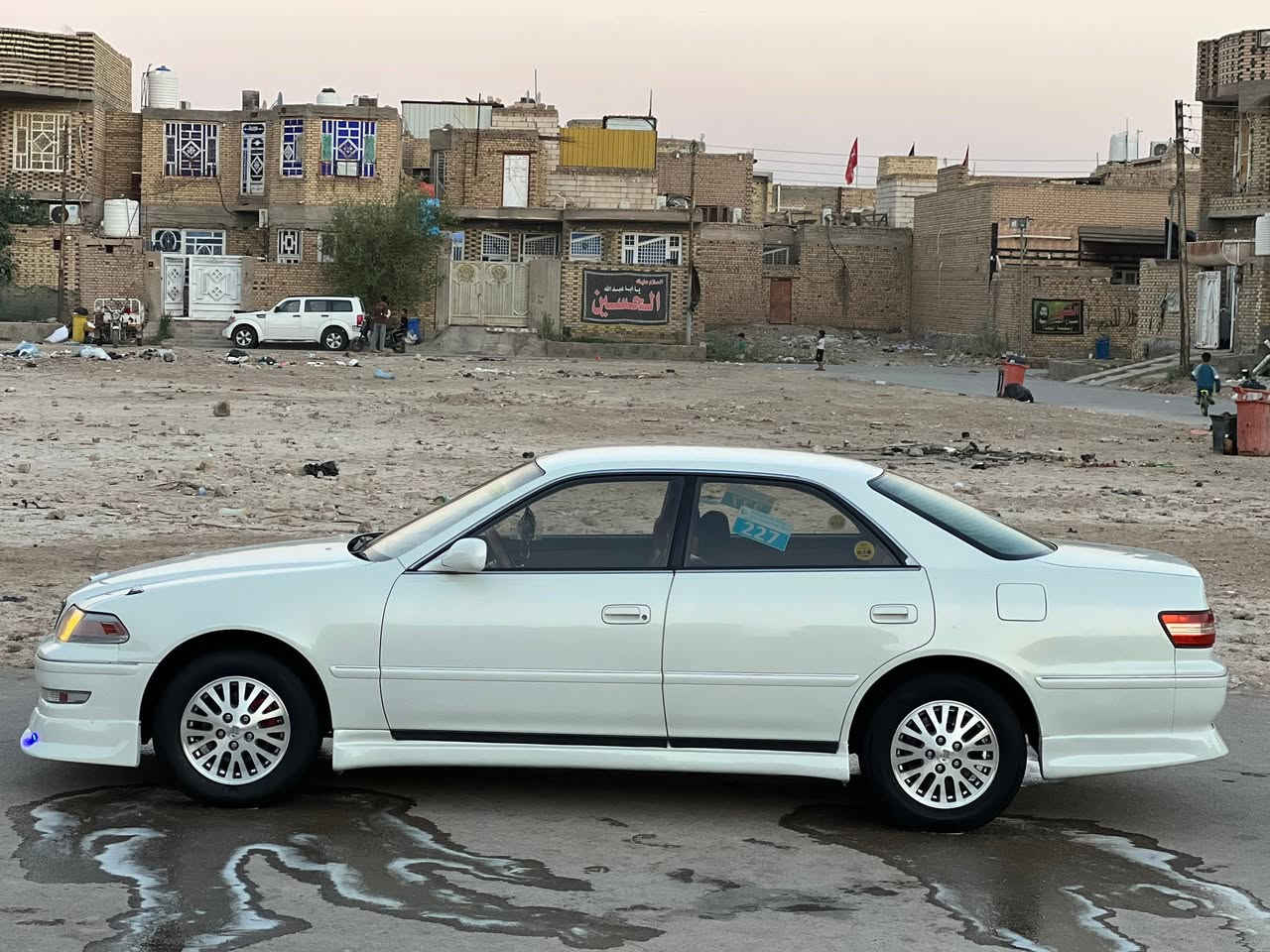 سلام عليكم ورحمة الله وبركاته
مارك 2000  رقم قادسيه دولي بسمي سياره سنويه مجدده لغايه 2030

تفاصيل سياره 

مكفوله من ضربه والكص ونقل الجثه والاصوليات والعيب الشرعي وصبغ العام 

محرك وكير 2500 شرط. فحص كرتون 

طخم تاير قبل سبوع مشدود ✅

تبريد شغال شرط فحص ✅

حداده امامي وخلفي مبدل ✅

داخل جديد بعده بريحة شركه مشدود ✅

سياره متعوب عليها حيل ومابيها اي نقص اخوان 🔥

السعر 80وبيها مجال 🔥

العنوان ذي قار _شطره 

***********
