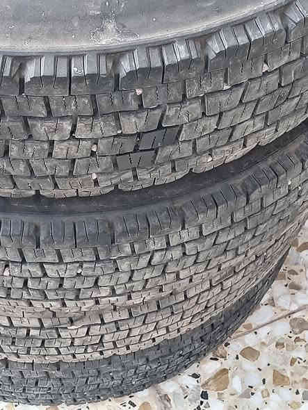 سلام عليكم شباب عندي تحويره مال كنتر جديده العدد 4 انتاج 24 برجستون حجم 750 مكاني بغداد التاجي قرب معسكر التاجي *********** تايرات جدد مو مال باله اشتريته جديد
