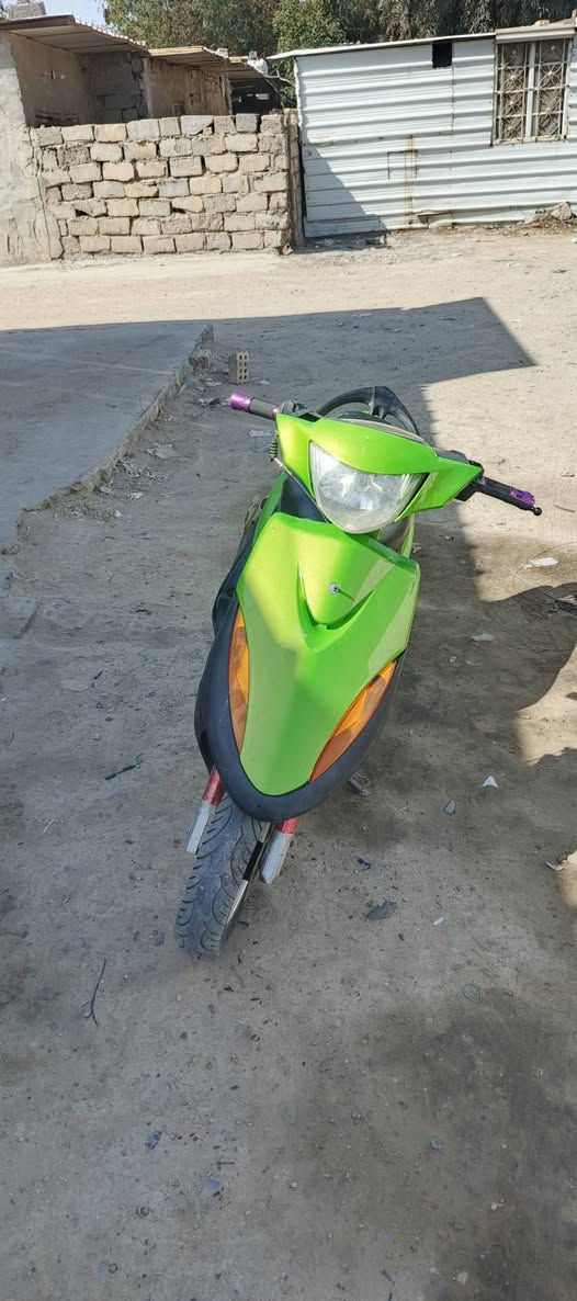 ماكس 120عدله للبيع الدراجه بيها تزويد وياله وصدر وبوشهة55 الدراجه نكره بكل وكت هندر والسلف نقصه بس دشلي الصغير السلف شغال السعر 450 وبيها مجال المكان المحمودية اللطيفيه الرقم ***********بي واتساب
