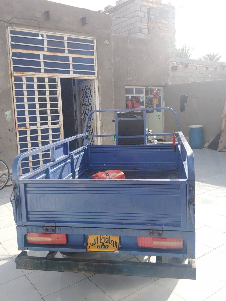 السلام عليكم ستوته للبيع مديل ٢٣ اوراق اصولي مجفته بستم سلف كهربائيات كله شغاله ترايك وين ماجان السعر مليونين و٣٠٠ وبيها مجال للشراي  مكاني دوايه  وهذه رقمي ***********
