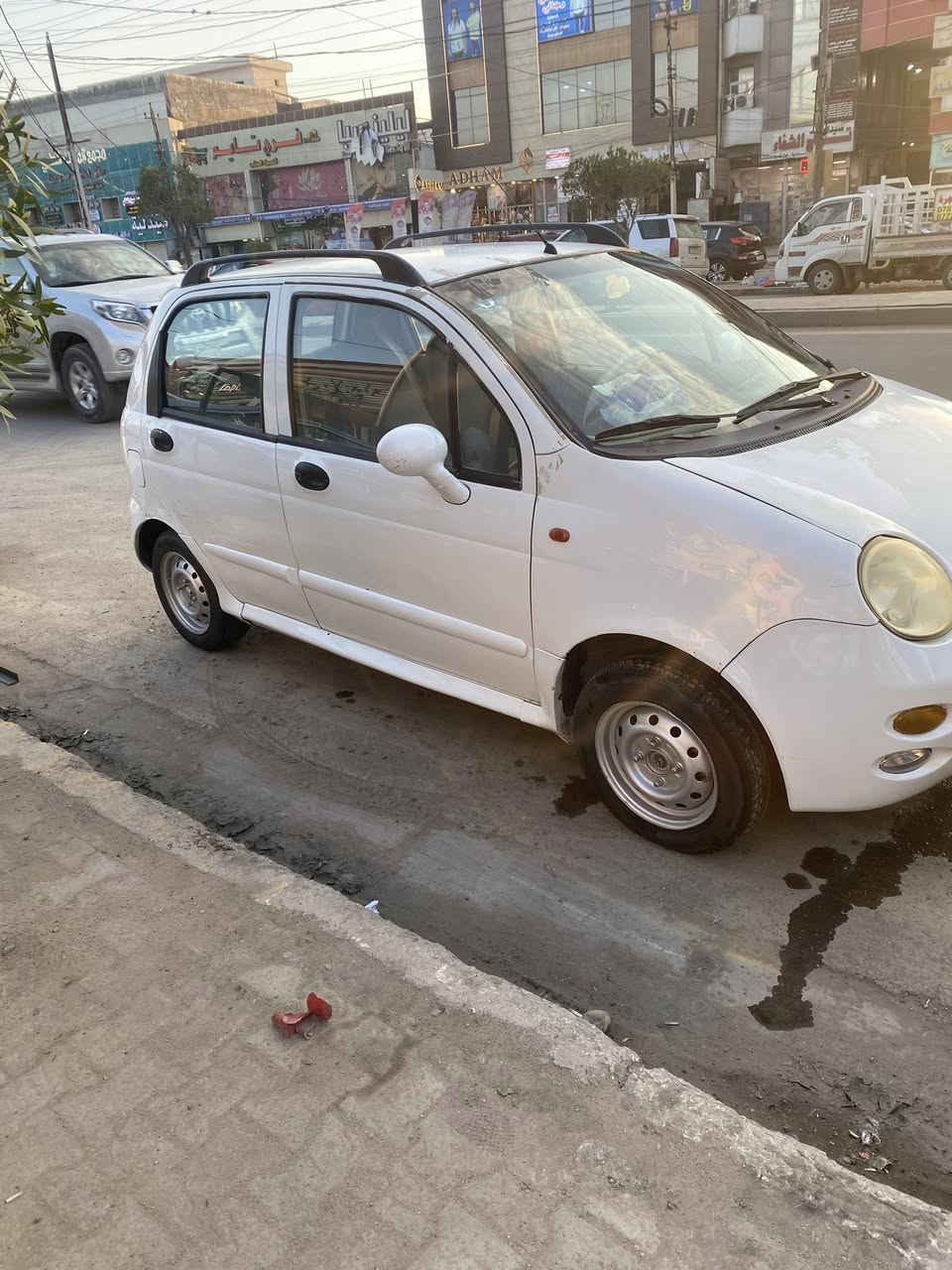 السلام عليكم 
للبيع كيوكيو موديل ٢٠١٣
رقم بغداد الجديد انكليزي
تحويل ثاني يوم 
السياره كامله اي نقص مابيهه
فقط طخات خفيفه ومعدلات 
والصور كدامكم للداخل والخارج
مكان السياره بغداد كاظمية
للاستفسار
***********
السعر ٢٥ وبيهه مجال بسيط
