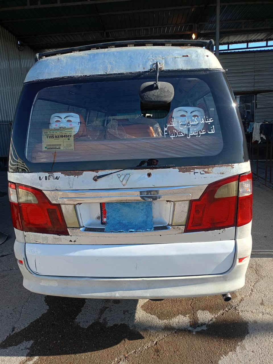 من رخصت الدمن فتون موديل 10بسمي سنويه 28 مصفره سياره جاهزه من صدر تخم تاير كهربايات كلها شقاله رقم انكليزي محرك  كاز 3000  خير من الله  شواصي نضاف  السعر 60 ومجال بصيط قليل مكان بغداد الدوره الاستفسار ***********
