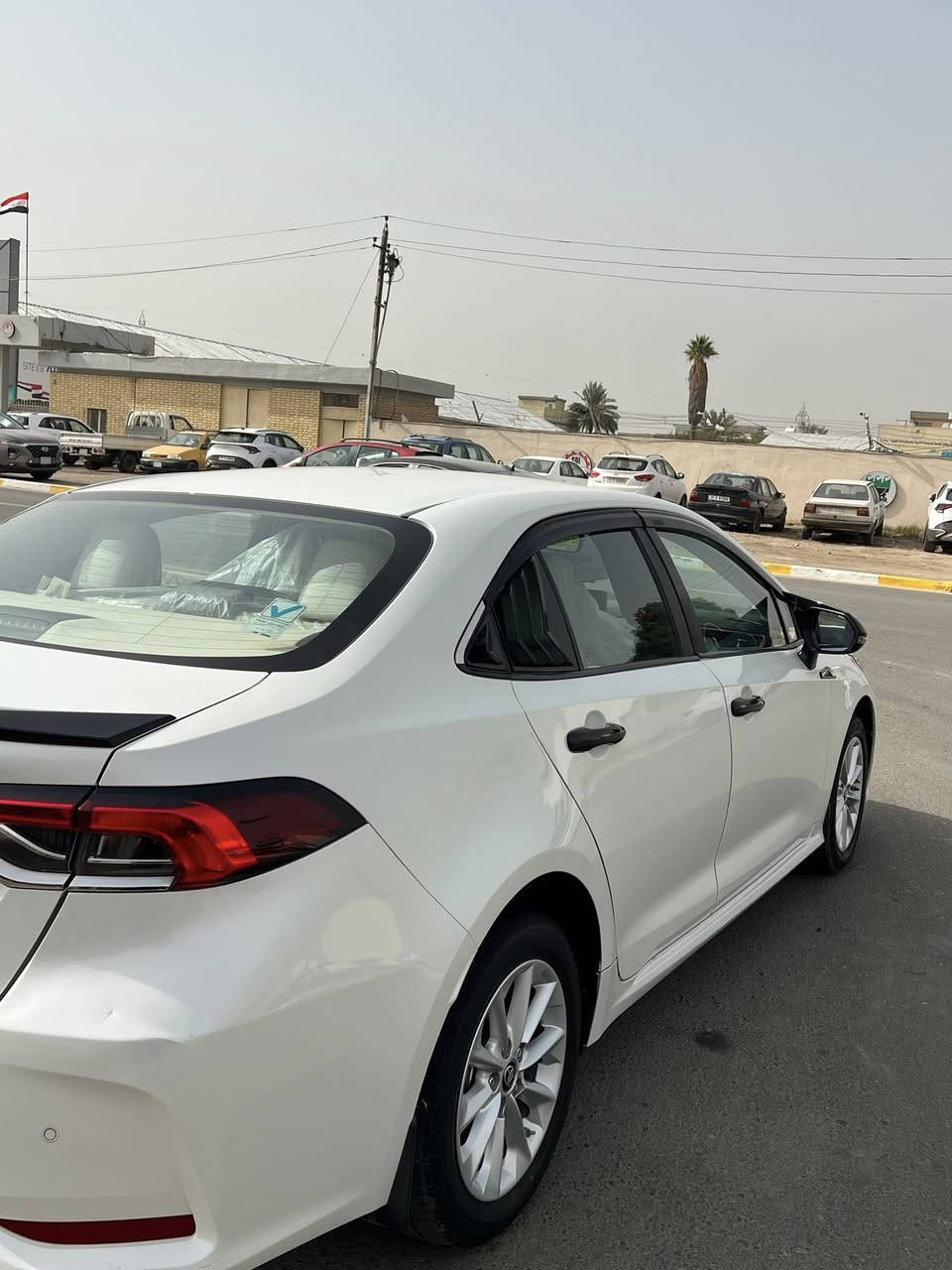 كورلا 2021 سازز
فول مواصفات ماعده فتحه 
بصمه 
تحكمات استرين 
داخل لونين 
مري شفط 
حساسات امامي وخلفي 
كامره خلفيه 
نضام سبورت 
شاشه 
تبريد بيونو 
تبريد قطعتين 
ماشيه 47 الف 
لايت زنون 
محرك 1800
ملاحظه سياره بيه صفحه قطعتين صبغ وقطعتين تبديل
ضربه سطحيه بدون دواخل 
موجوده صوره ضربه قبل تصليح
مكان بغداد 
***********
