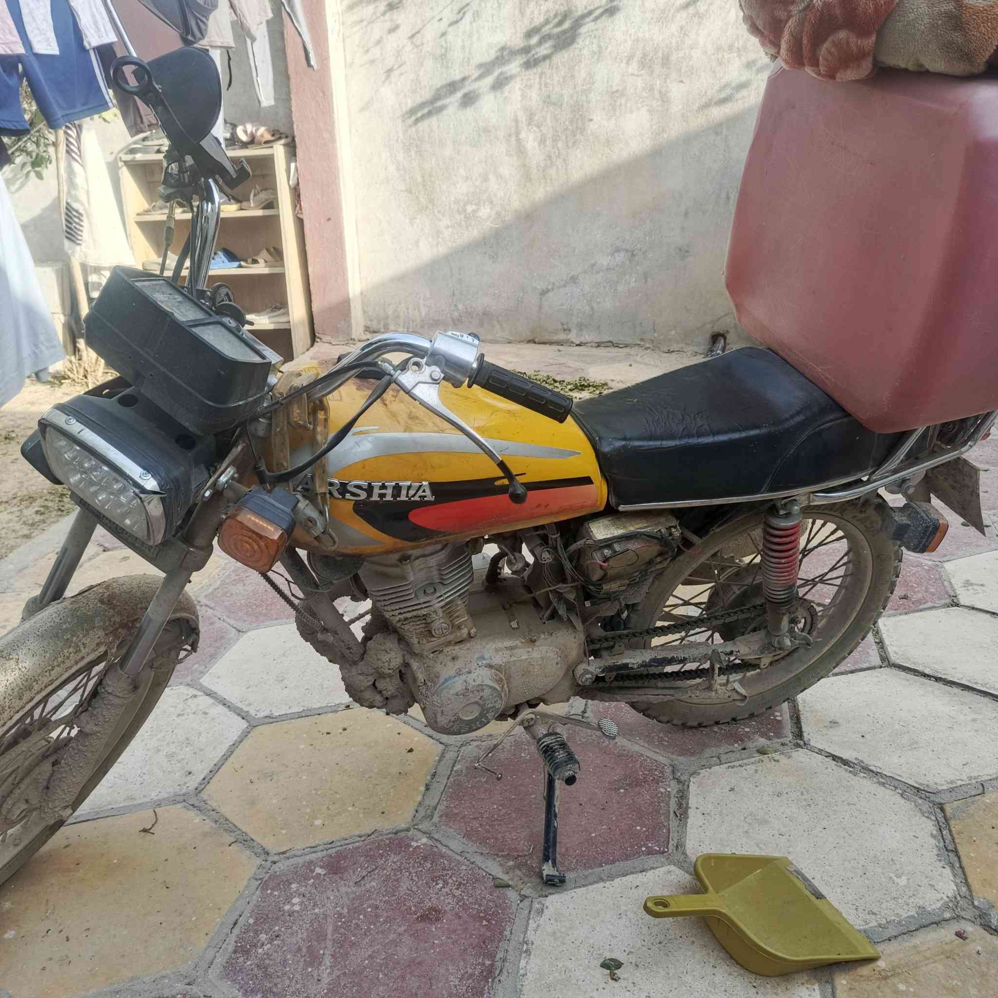 السلام عليكم 4 كير مديل 20كلك مكفوله من السرقه السعر 250
متواجد واتساب 
***********
