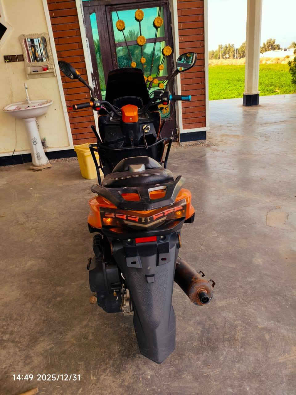 سلام عليكم من رخصت الادمن دراجه للبيع شبح موديل 24 مكفوله كفاله عامه السعر 600 وبيه مجال رقم ***********
