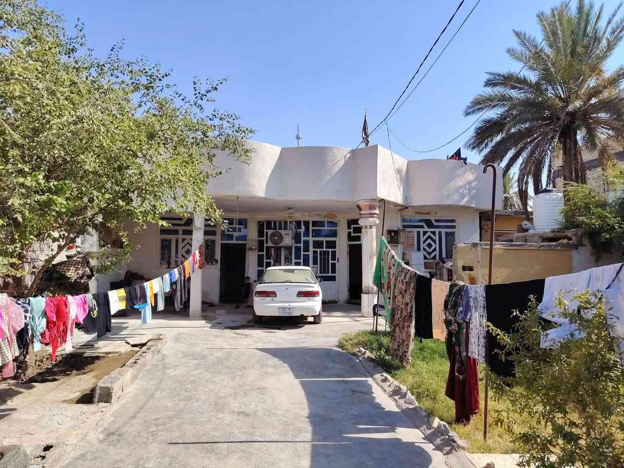 سلام عليكم دار لبيع الموقع تجاري قرب المستشفى الإمام علي مساحة البيت ٣٥٠متر سند العقار ٢٥ اتصال على رقم /***********
