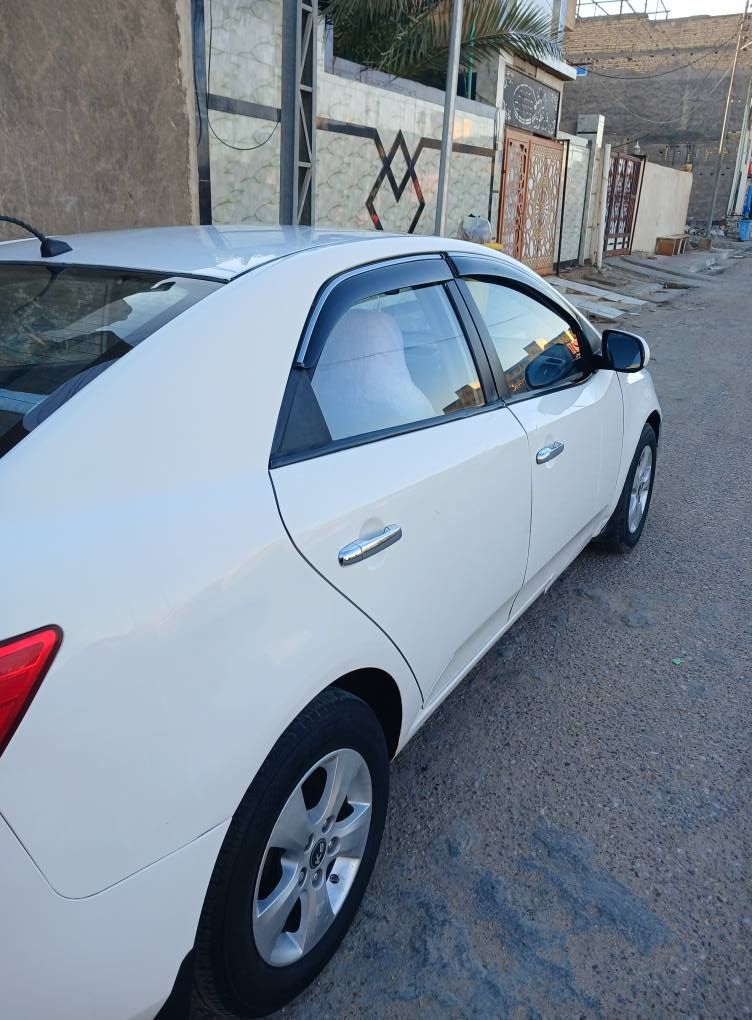 ‎سيراتو  خليجي  ١٠  بصرة  سنويه  مجددة  صبغ حزام  جماليه  سياره  جاهزه  وسعر ٨٣  *********** بصرة‎ البصرة, العراق
