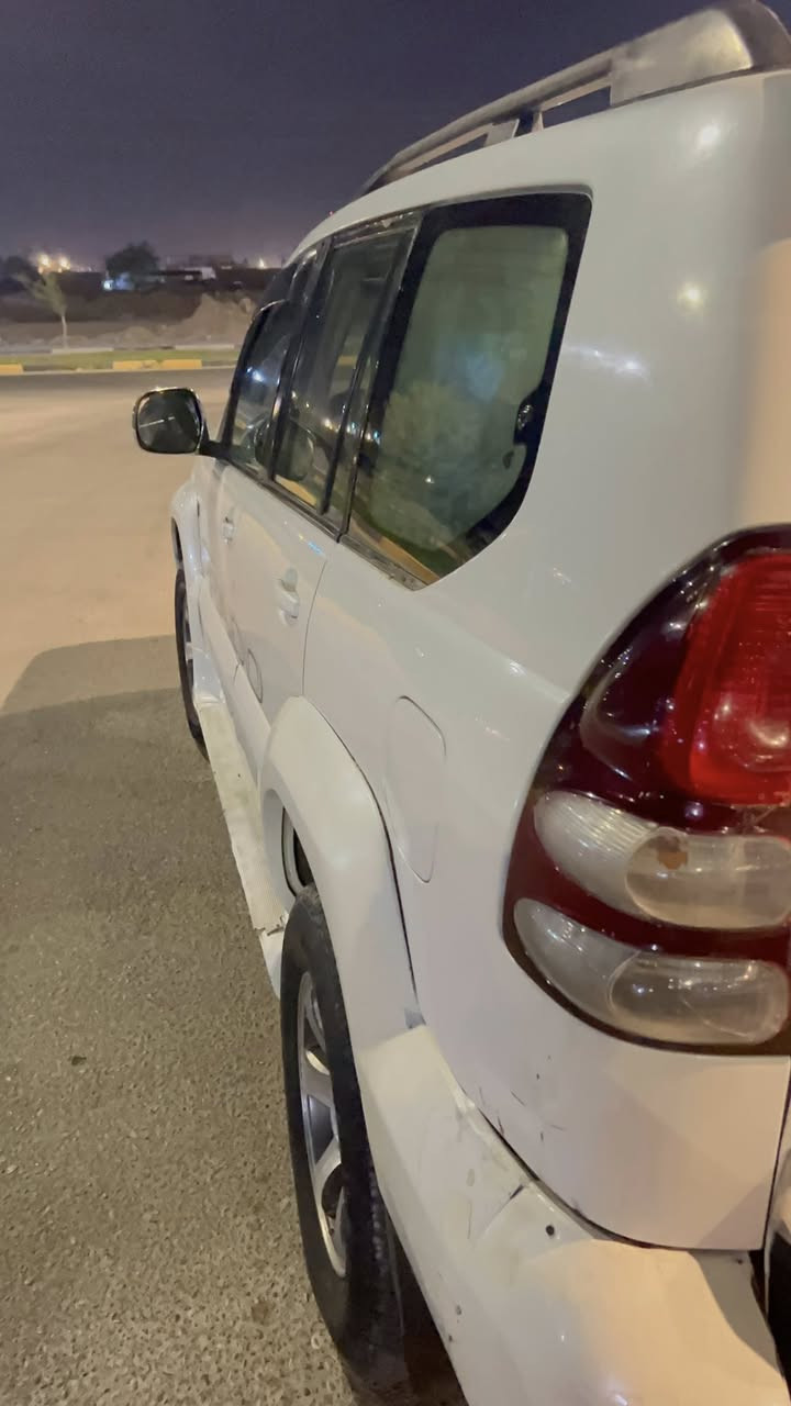 سلام عليكم
برادو موديل 2008
6سلندر 
رقم بصره
بسمي 
مامكفوله 
مجفيه بس قماره صفحة اليمنه
كشنات كهربائيه 
السعر 115
وبي مجال 
العنوان بصره كرمه علي ابو صخير 
***********
