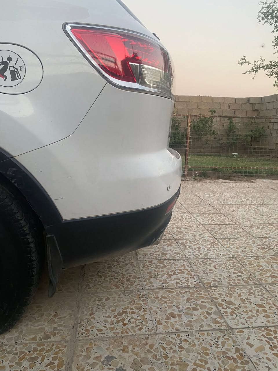 سلام عليكم من رخصه الادمن
مازدا  9_ CX سياره نضيفه مرتبه 
مابيها ضرر مابيها صبغ صدر نضيف 
تبريد خير من الله موصفات حلوه 
شفتات تحكم سترين 
كير عادي واوتو 
تجي شوف وبيك خير وتدلل 
رقم صاحب سياره : ***********
***********
