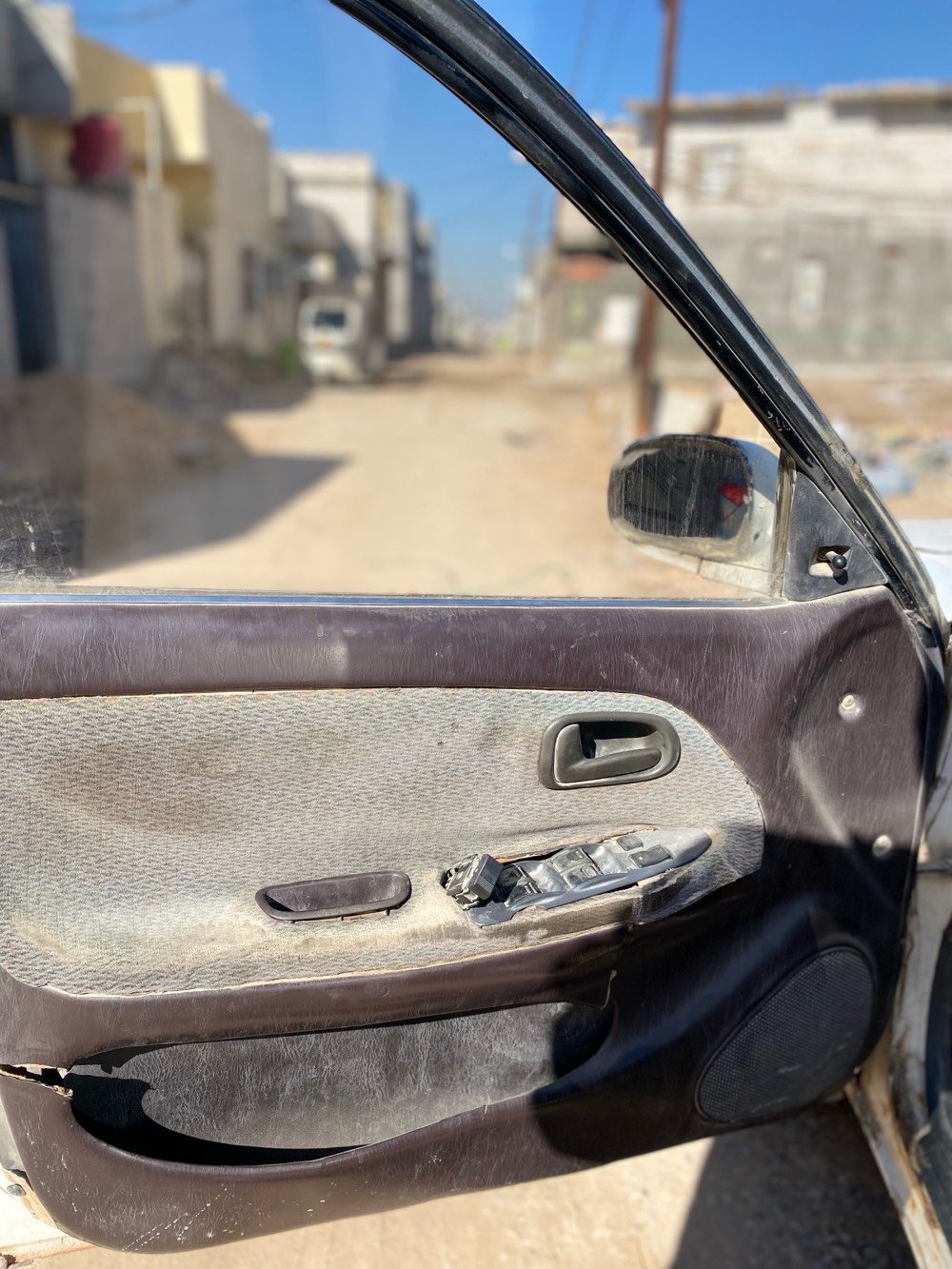 كورله موديل (92) رقم بغداد تحويل ثاني يوم سياره نضيفه كير مكينه جدد حداديه تخم تاير دبلات كله جديد
نكره سلف سياره نضيفه وين ما تريد ترايك 
الاستفسار(***********) (ماكن سياره بصره جزيره)
سعر مناسب