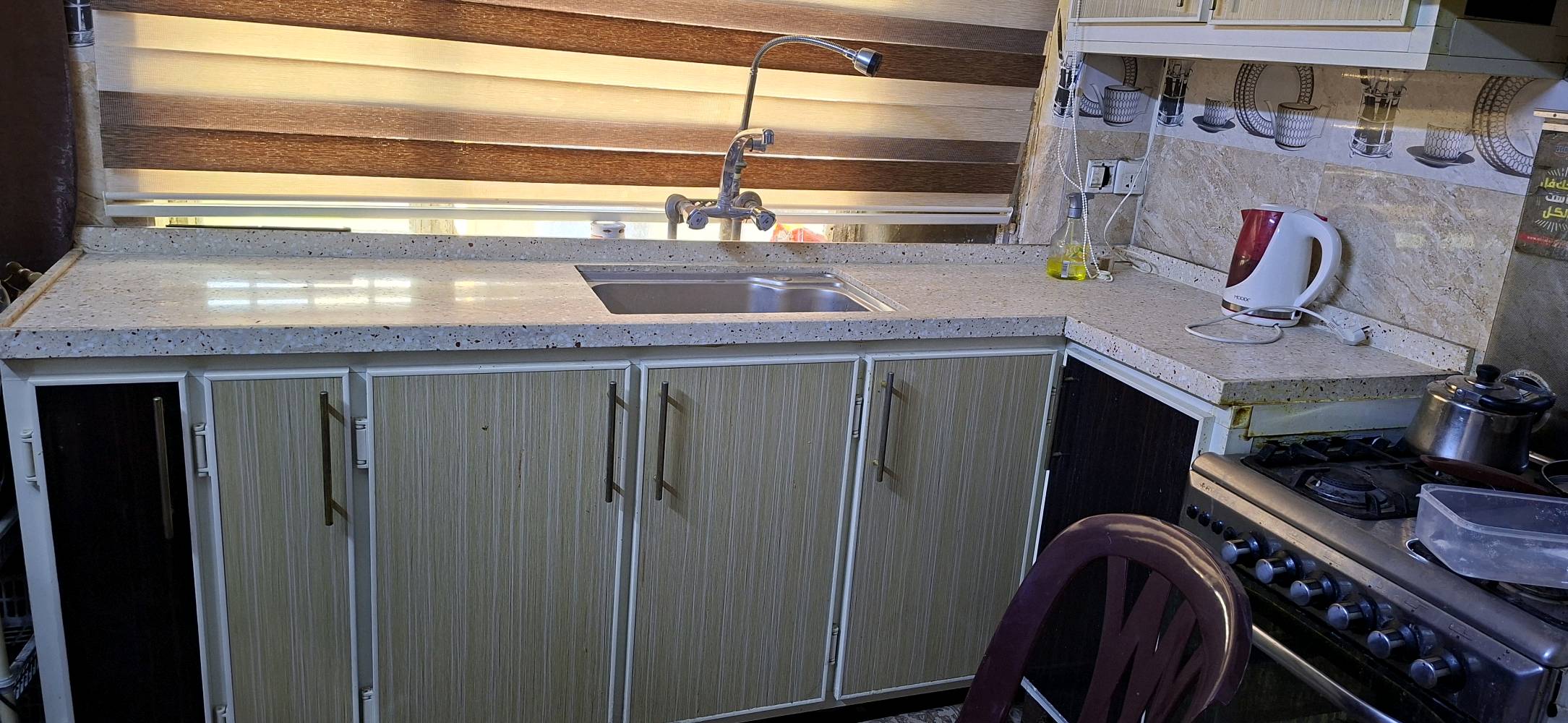 📢 إعلان بيع مطبخ مستعمل
🔴 للبيع مطبخ مستعمل بحالة جيدة
📏 الطول: 5 متر
🪨 السطح: حجر مرمر (مو ألمنيوم) – قوي وفخم
🪑 النوع: تفصيل متين (بناء مو نايلون)
✨ الحالة: نظيف وجاهز للاستخدام مباشرة
✔️ مناسب للبيوت أو الشقق
✔️ يتحمل الاستخدام الثقيل
✔️ شكله مرتب ويعطي منظر حلو للمطبخ