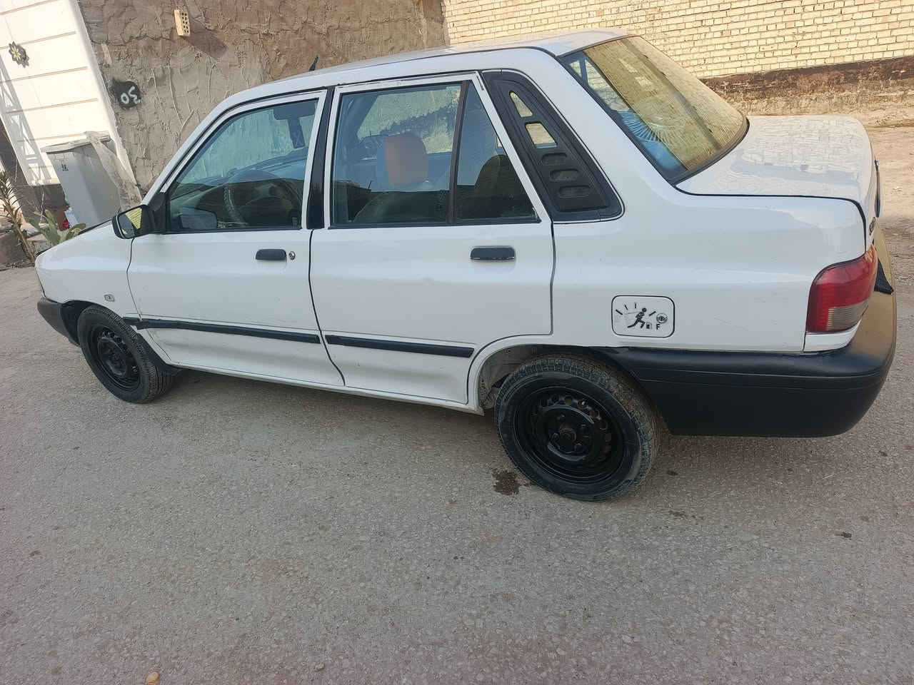 السلام عليكم سايبه للبيع مديل 14 گير ومحرك مكفولات سعرها 40 وبيها مجال مكاني كربلاء.. ***********
