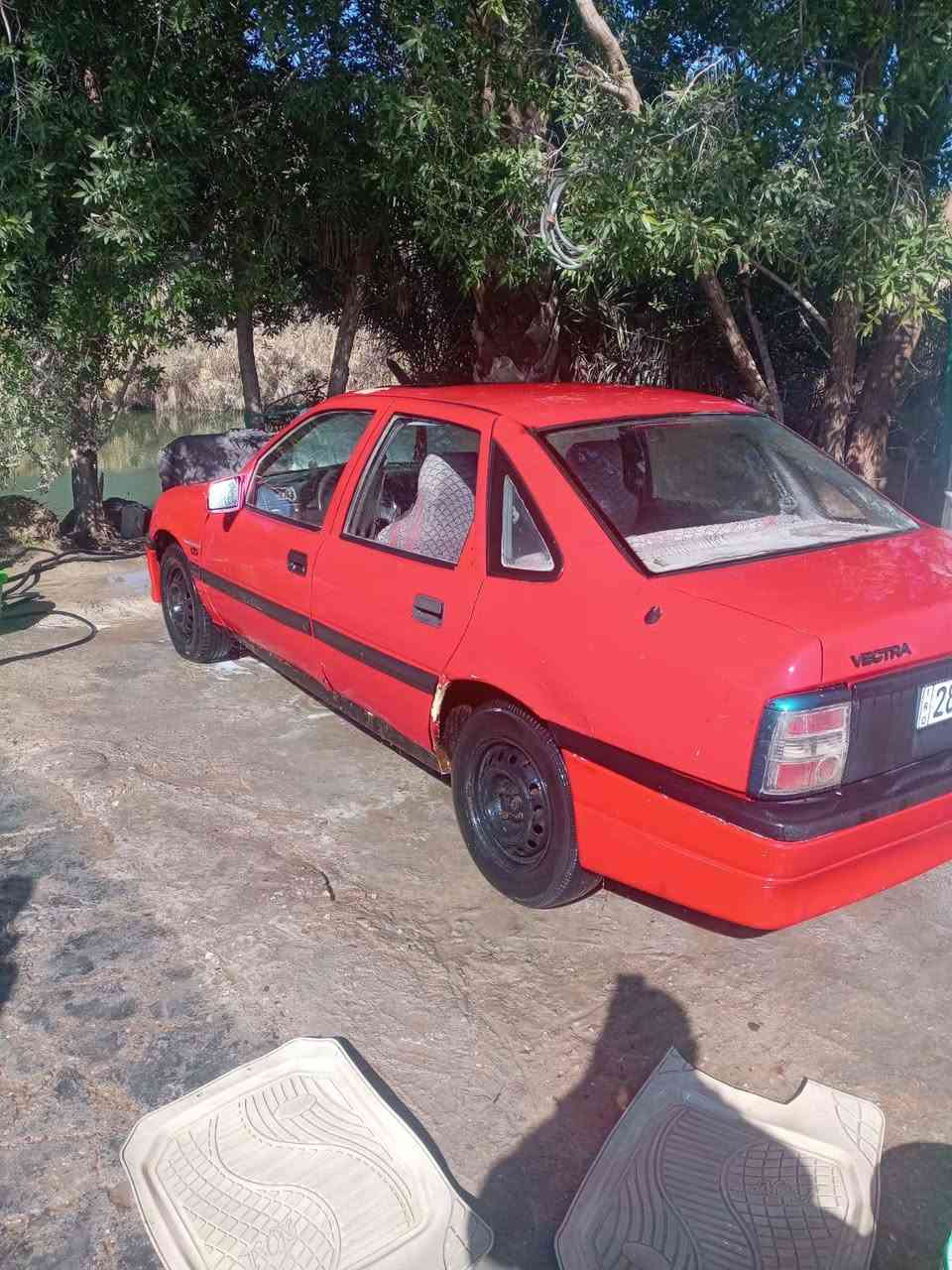 سلام عليكم مرخصت ادمن سياره للبيع سعره 32 مكلف بل نشر غير متواجد عل فيس رقم الهاتف ***********
