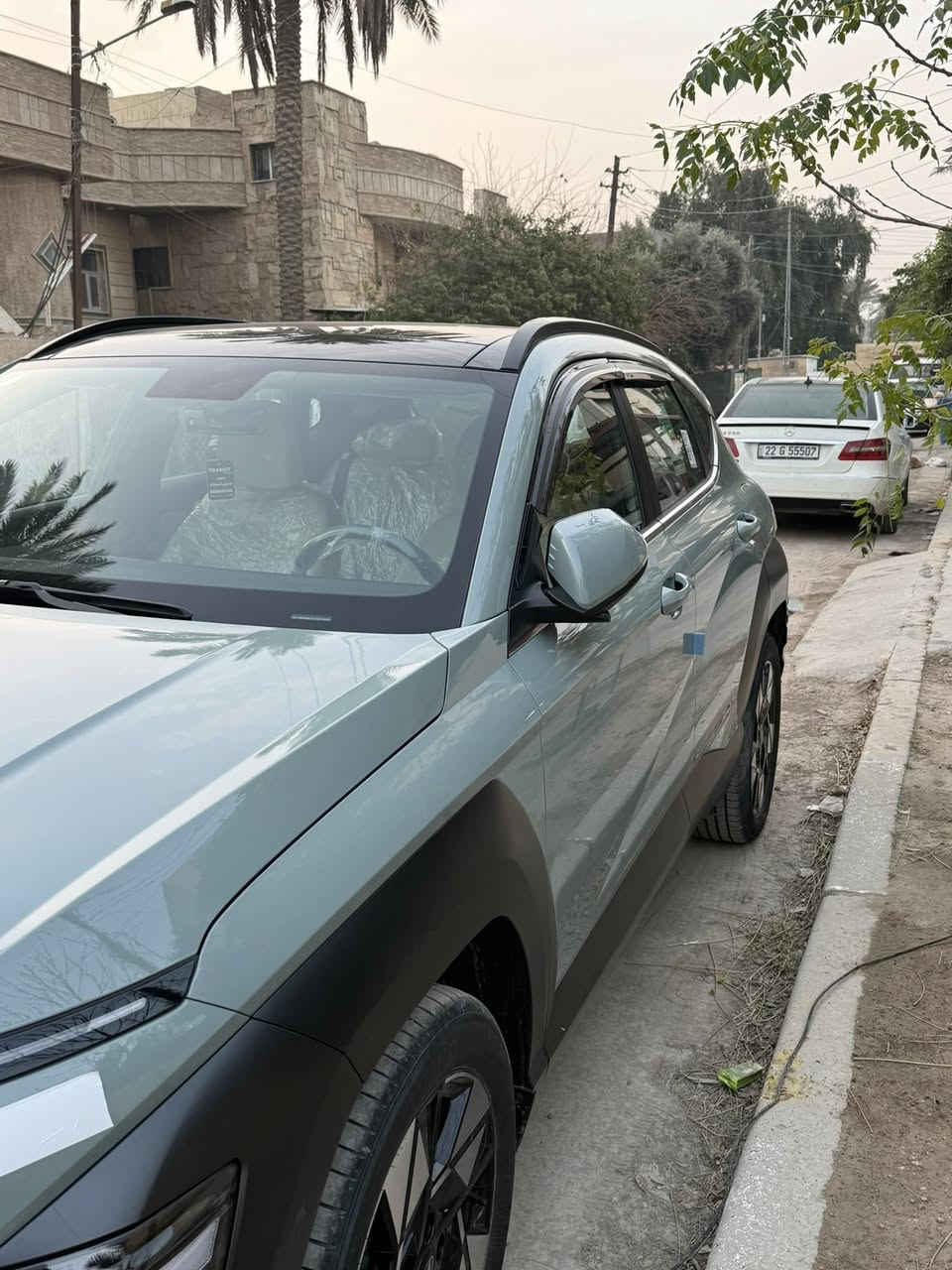 هونداي كونا موديل ٢٦.  خليجي وكاله الأولى ظمآن. ٦ سنوات فول مواصفات ماشيه ٢٠٠٠ ألفين فقط. السعر ٢١٠. مكان بغداد الكرخ. تلفون ***********
