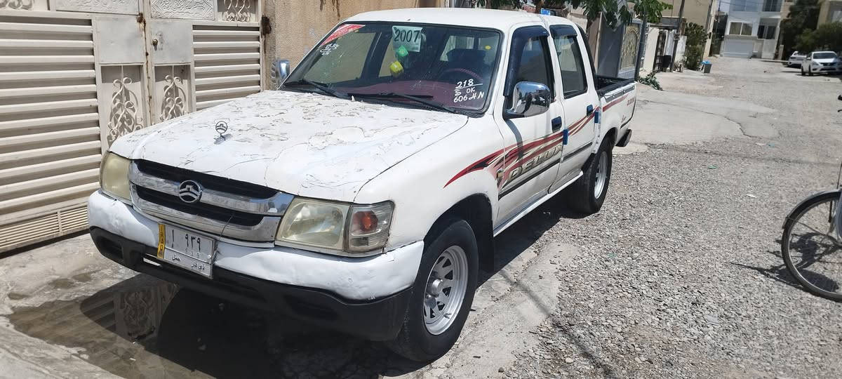دێر 
مۆدیل:2007
ڕەقەم و سەنەویە 
تاکو 2028 تازەکراوەتەوە
وەکالەی بۆکراوە خاوەنی وەکالە لە دەربەندیخانە
چوار تایەی تازەی لەژێرە
ناوسوورە
گیر و مەکینە و ئەکسلی بەشەرت
سەیارەکە بێ کەموو کورتیە ماڵی دۆستە
ژ.م.***********
شوێن:کەلار كالار, السليمانية
