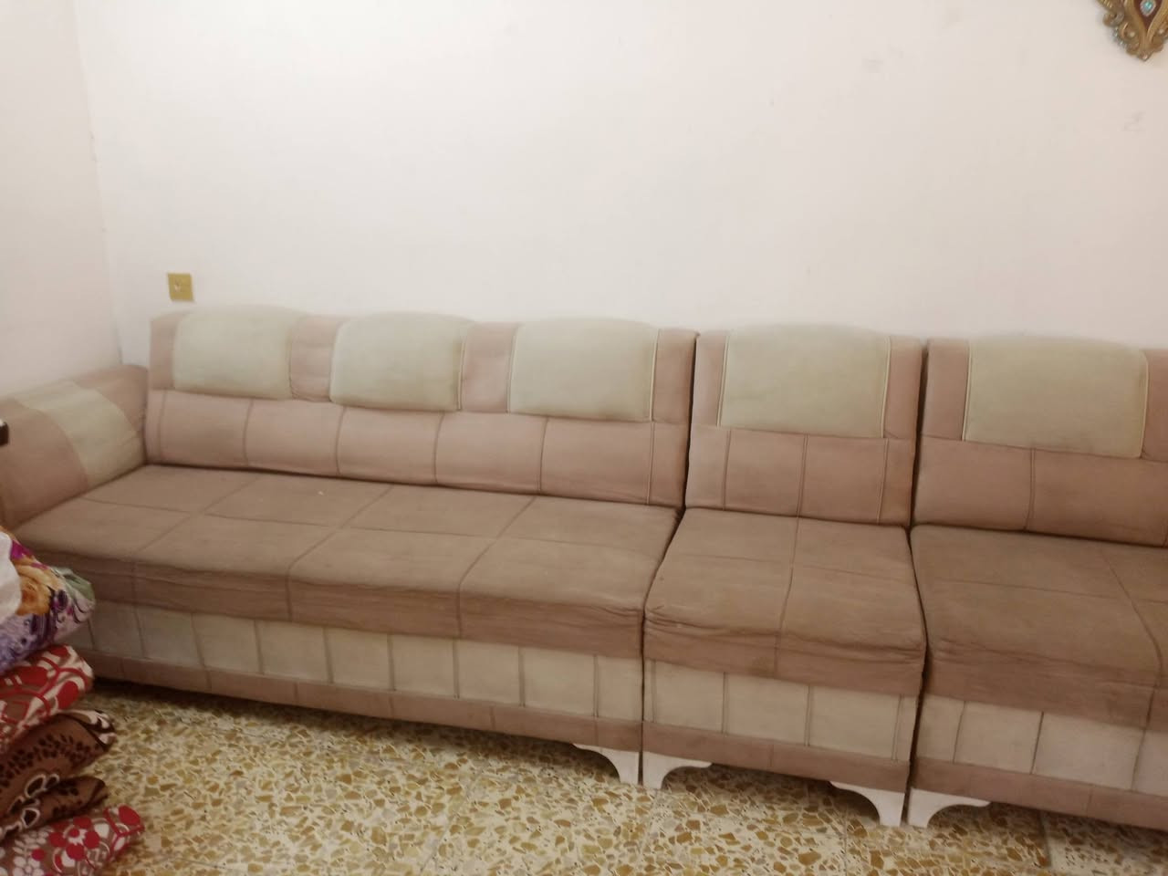 السلام عليكم
عندي مجمده للبيع سعرها مناسب 100 وبيها مجال مكاني المحموديه شارع الحمداني 

عندي ديوان للبيع11 مقعد سعره 125 وبي مجال


**إذا كنت صاحب هذا الإعلان وتريد حذفه لأي سبب، رجاءا أرسل رسالة إلى الدعم الفني**