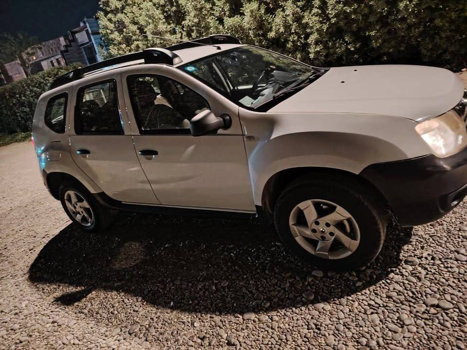 رينو دستر
موديل: 2018
المسافة: 94,000 كم (قابلة للزيادة)
الحالة:
السيارة شغالة طبيعي
بيها كم ضربة خفيفة (أغلبها وهي واقفة)
تبريد يحتاج غاز فقط
باقي الأمور كلها تمام
الإضافات والمواصفات:
شاشة أندرويد
كامرة خلفية
منظومة غاز مضافة وتشتغل ممتاز
تخم تاير جديد
المكان:
بغداد – كرادة مريم
***********
🔴 السعر 💵 علق يوصلك سعر السيارة ✅💸
#IraqCarsKD #Renault #Duster #سيارات_للبيع #Baghdad #كرادة_مريم
