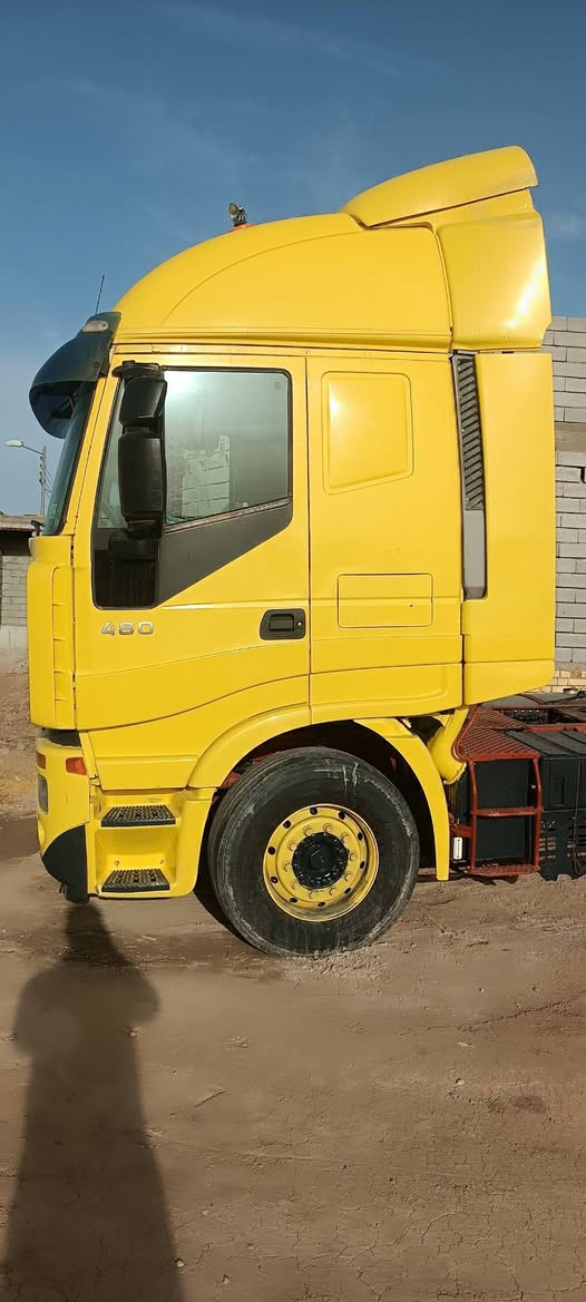 السلام عليكم افيكو للبيع بدون رقم موديل 2005 السعر 60 قفل العنوان بصره الدير رقم الهاتف ***********  بدون ارقام بدون رقم محرك فروز 13 جير عادي
