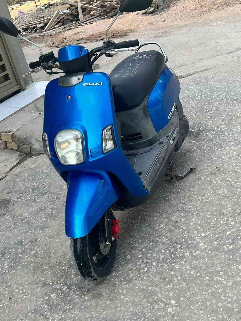 سلام عليكم بوليس نوزل للبيع 
مكفوله المحرك و الكفرات ختم واحد بلاديه من الطول لطول الشاصي كفاله 
مكاني كربلاء البوبيات 
***********
