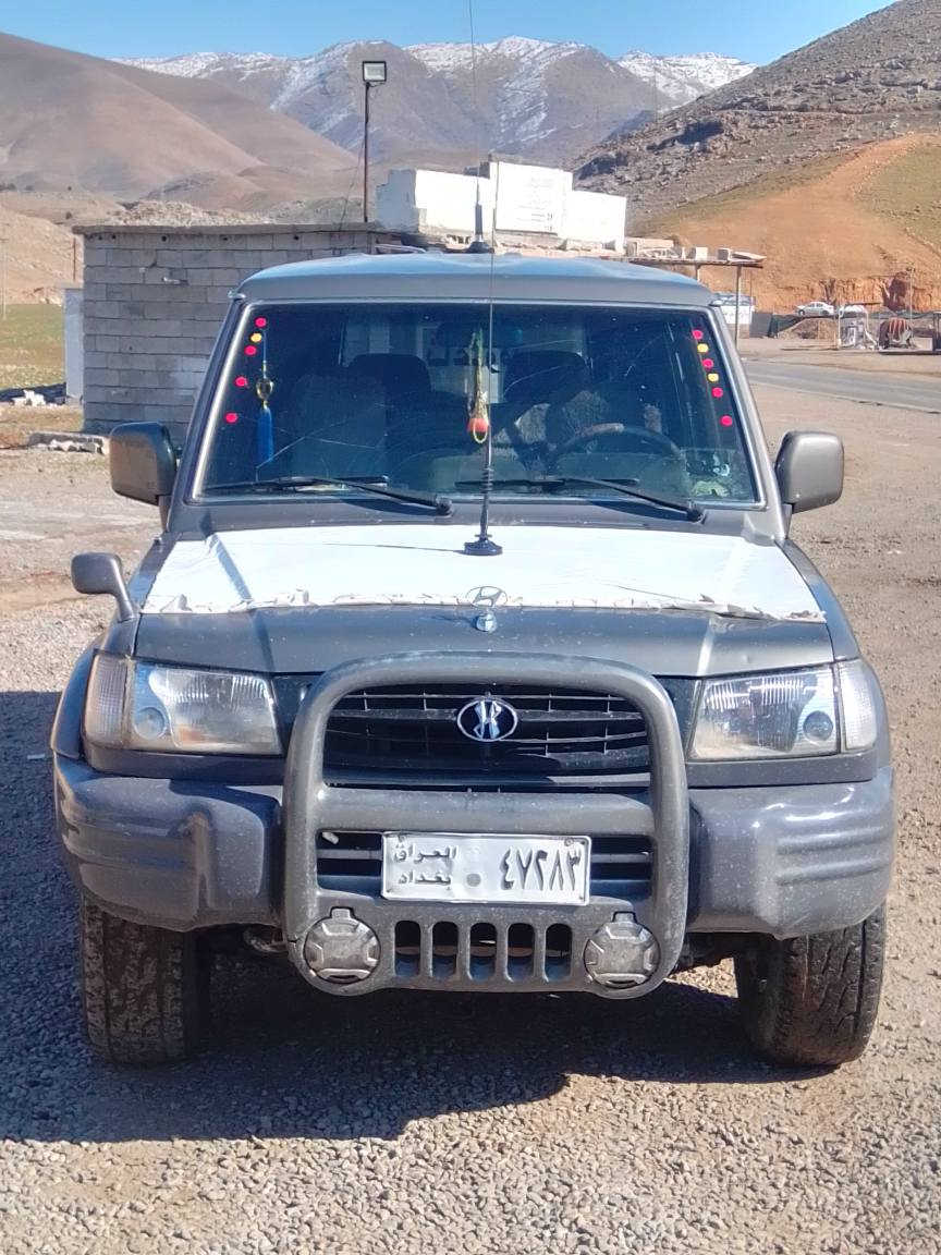 سڵاو ئەم گالوبەرە بۆ فرۆشتن مۆدیل 2001       ئاڕمی پلاستیکی سلێمانی بەشەرتەی غەرامە     بەشەرتی گێڕو مەکینەو ئەکسل و دەبڵ ئەکسلو   دەبڵ گێڕ ماشەڵا سەیارە کە زۆر پاکوجوانە بەجوانی ماوەتەوە سعری 46گەڵاو مەعامەلەیەکی کەم ڕەقەم تەلەفون***********دەستخۆش ئەدمین السليمانية, العراق
