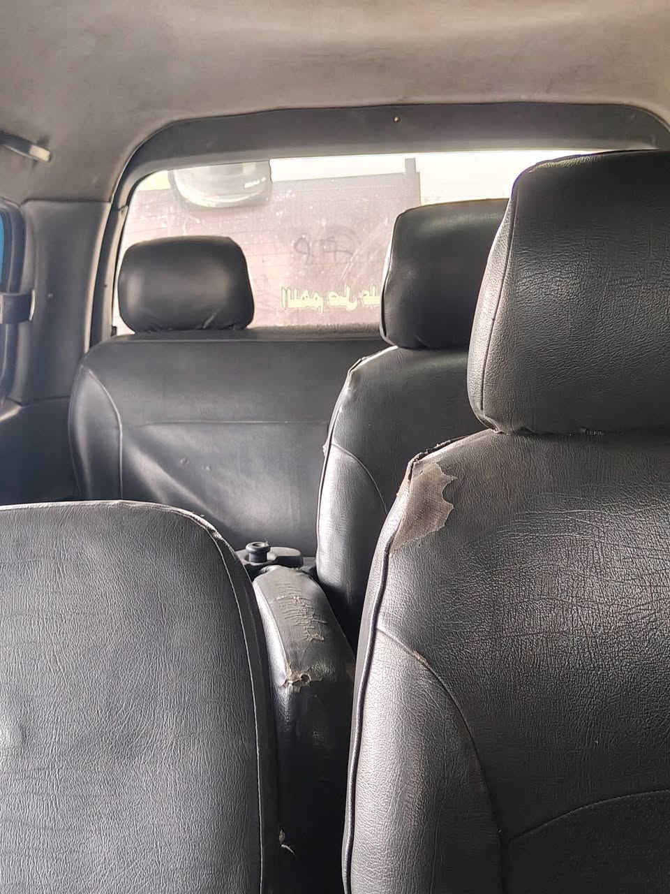 سلام عليكم ستاركس 2007 للبيع مستعجل مكفوله عده كبريسر تبريد رقم بغداد بسمي تحويل  يوم مصفره هيئه وغرامات سنويه 2030 تخم تاير جاهزه صدر شواصي السعر 90 وبيه مجال بسيط المكان المشاهده رقم الهاتف ***********
