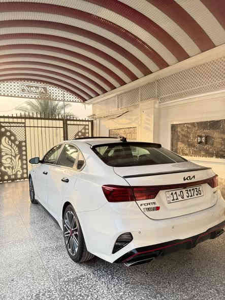 اللهم صل على محمد وآل محمد 🤍
سلام عليكم سيارة للبيع (فقط )✅
كيا فورتي ((2024 GT)) 
رقم بغداد السيارة بسمي مشروع وطني 
تحويل ثاني يوم 🤍
ماشية : 31 ميللل 
سيارة فول مواصفات ✅
احلة من الصور ✅
مواصفات 👇👇👇
محرك 1600 توربو 
حادث السيارة موضح بل صور ✅
مواصفات 👇👇
فتحة ✅
بصمة ✅
اشاره ترحيب🤍
تبريد قطعتين 🥶
كشنات جلد ✅
شاشة كبيرة 🖥️
الشاشة مبرمجة 2 ورقتين 
كشنات تتفئة + تبريد 🙂
كشنات كهربائية 🔋
تحديد مسار 🛤️
صندوق ذكي 🤓
تخم تاير جديد + السبير مال الشركة ما نازل 👑 
مكينة جديدة 🆕
البطاين مغلفة PPF اصلي 5 أوراق 💵
السايد بريك( كهربائي )🤍
وبعد هوايي مواصفات …… ✅
 مال جناييي 
السعر المطلوب ((:165)) ورقة 💵بيها مجال بسيط
الله شاهد احلة وانضف من الصور ✅ 
عنواني: بغداد 
الاستفسار اكثرر 🤍
* غير متواجد فيس   فقط هاتف 📞 + واتساب 
رقم الهاتف :‭ ***********
