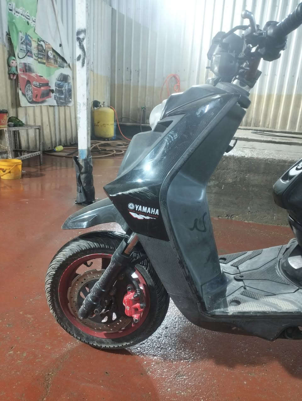 سلام عليكم دراجه لبيع رنبه جديده مكينه برغي ما مفتوح درجه هاملهه مكان بغداد الحسينيه رقم ***********
