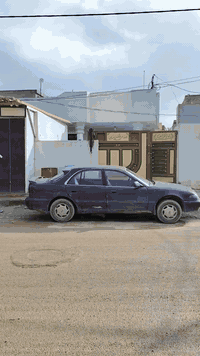 دار للبيع طابو صرف مساحه 350 واجهه 13 نزال 30
بناء حديث 
موقع الرحمه مقابيل مطعم غزال الريف خلف البيت الصيني للسيراميك 
يحتوي علـّى 3 غرف نوم ستقبال وهول ومطبخ وصاله صحيات داخليه وخارجيه غربيه وشرقيه
 للتواصل او مراسلة الصفحه ***********
