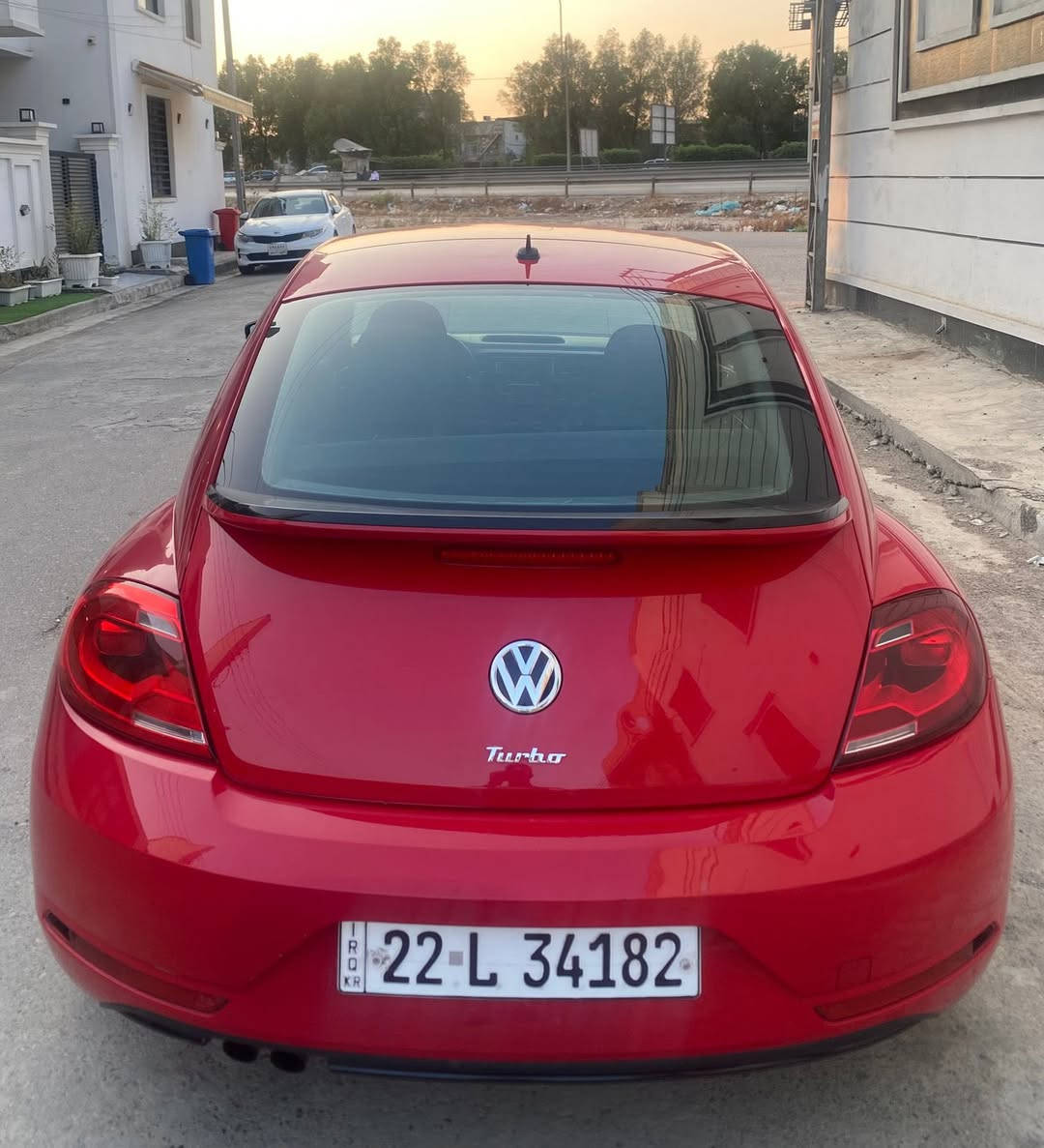 بيتل 2019 وارد امريكي حادثه بدون دواخل وصور حادث مرفقه ويه الصور سياره مابيه نقص جديده كلش رقم اربيل الجديد شرط التحويل مكانه بغداد الكاظميه  
***********
