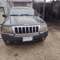 للبيع فقط جيب شيروكي 2004  محرك 6 سلندر حجم المحرك 4000 رقم بغداد مشرو...